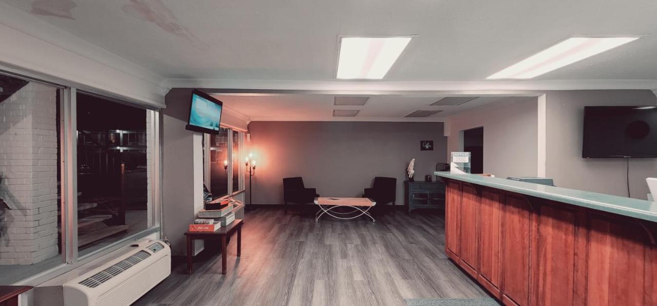 Suburban Studios קוקוויל מראה חיצוני תמונה