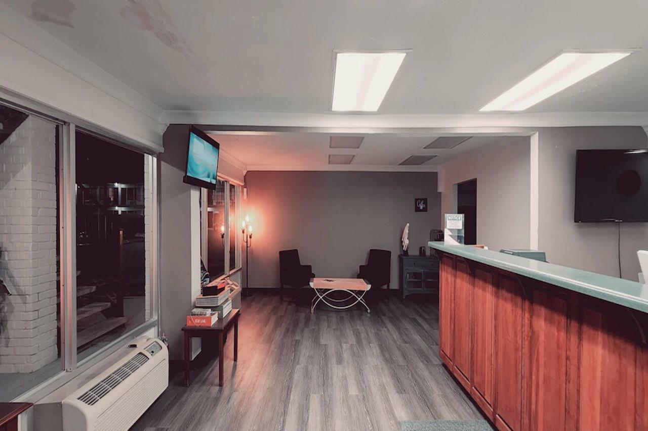 Suburban Studios קוקוויל מראה חיצוני תמונה